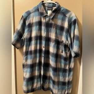 Patagonia Organic Cotton Shirt in Blue | Size Large